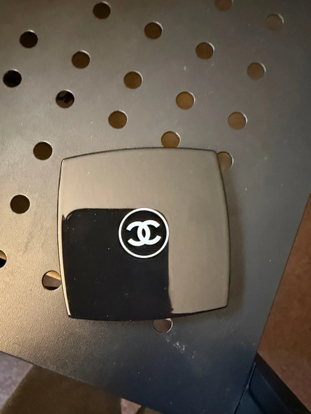 CHANEL Black Compact Double Mirror Duo - Picture 3 of 11